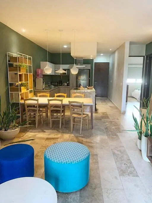 Apt -Spacious-Modern-Luxury-Comfort-Quiet Area Tulum Apartment