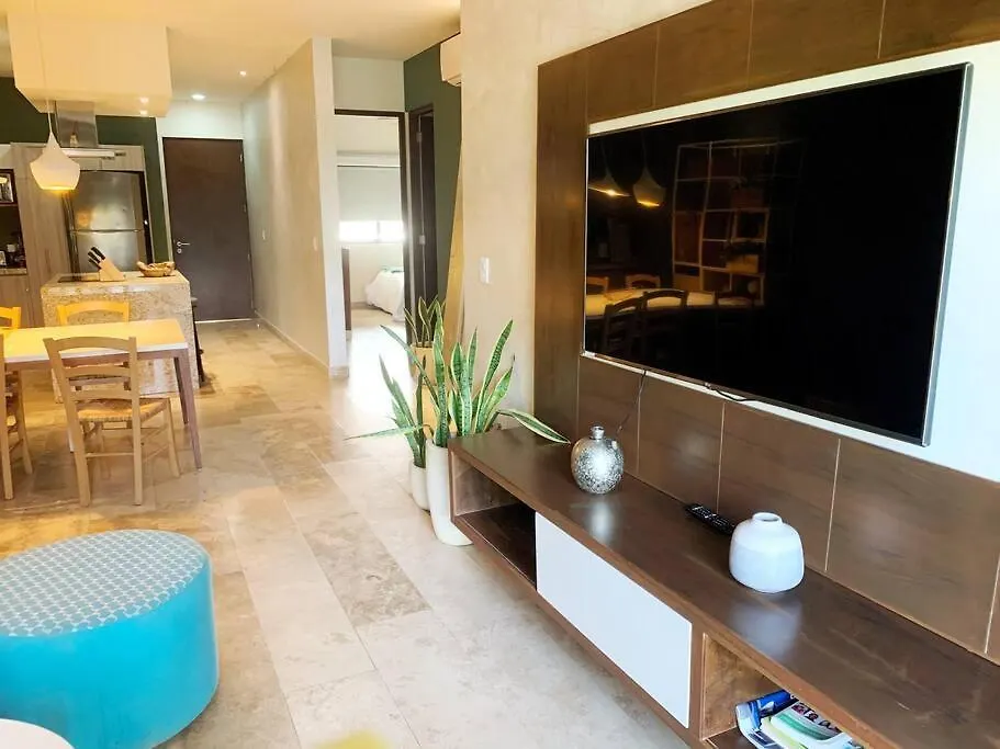 Apt -Spacious-Modern-Luxury-Comfort-Quiet Area Tulum